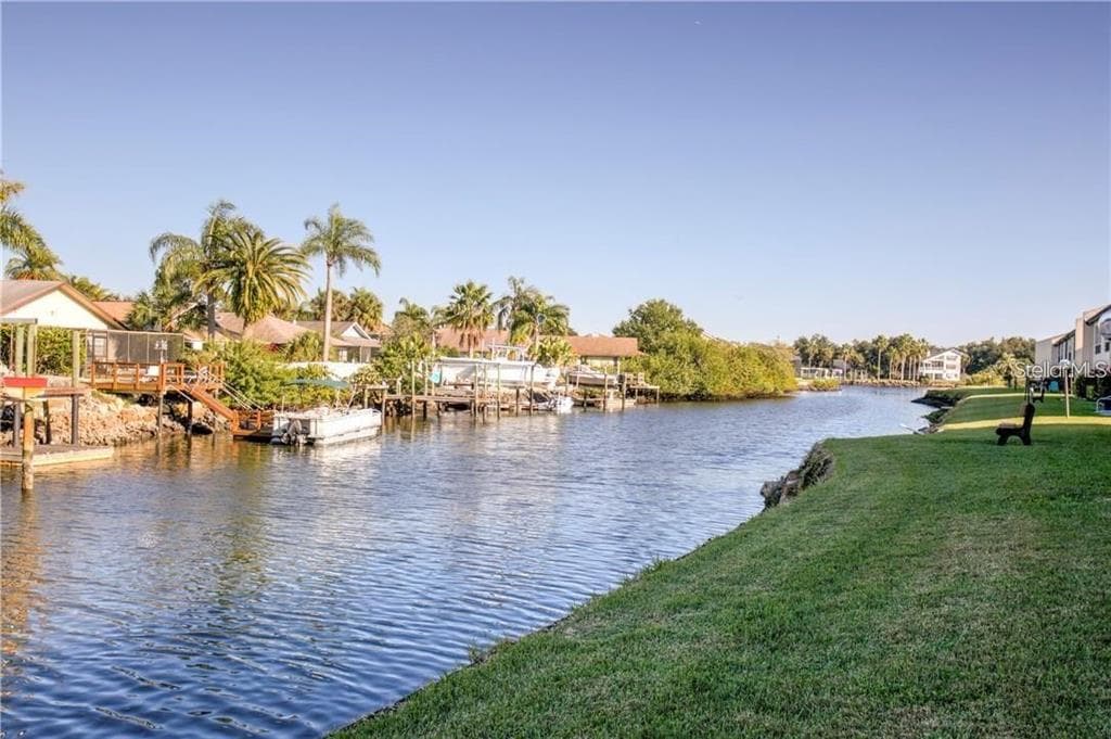 4515 MARINE PARKWAY UNIT 104 NEW PORT RICHEY, FL 34652