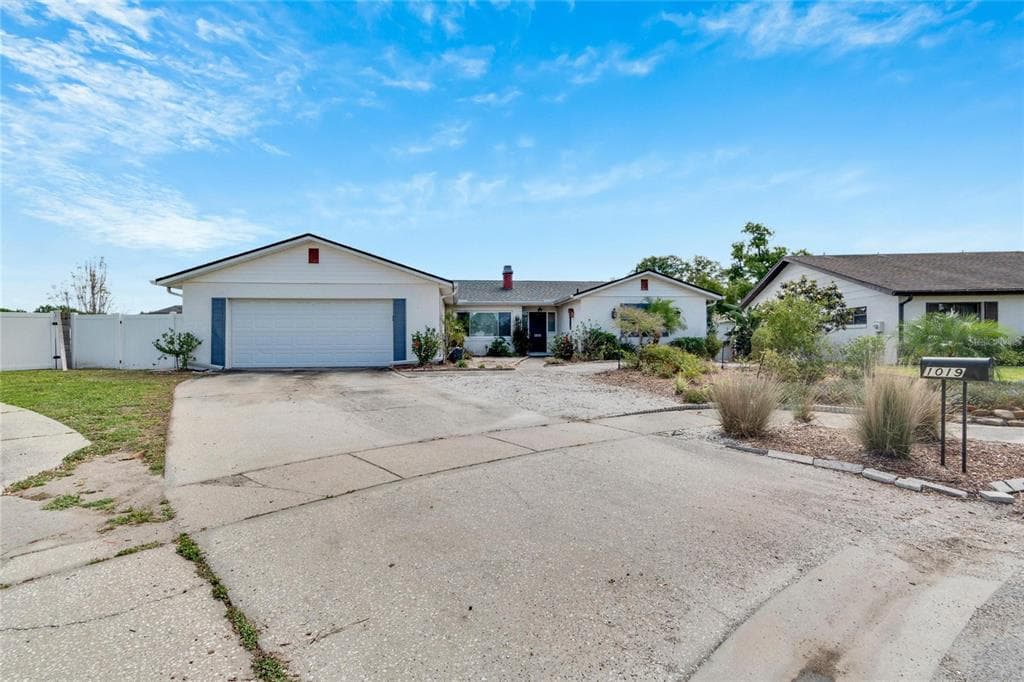 1019 CROYDONWOOD CIRCLE BRANDON, FL 33510