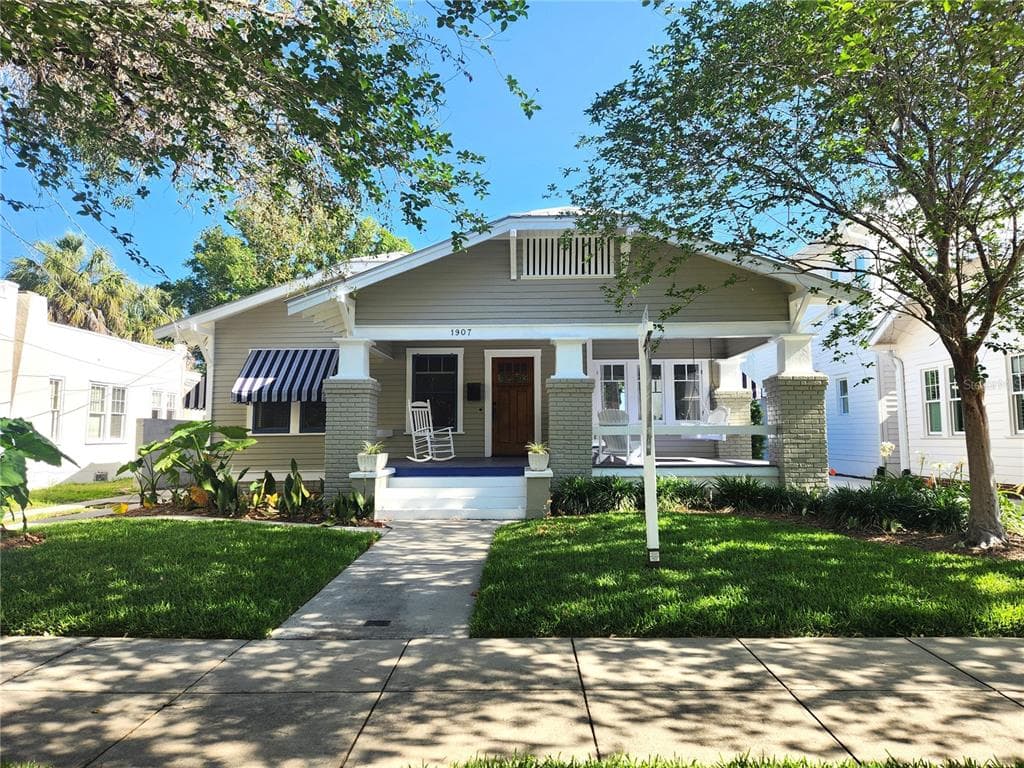 1907 W BRISTOL AVENUE TAMPA, FL 33606