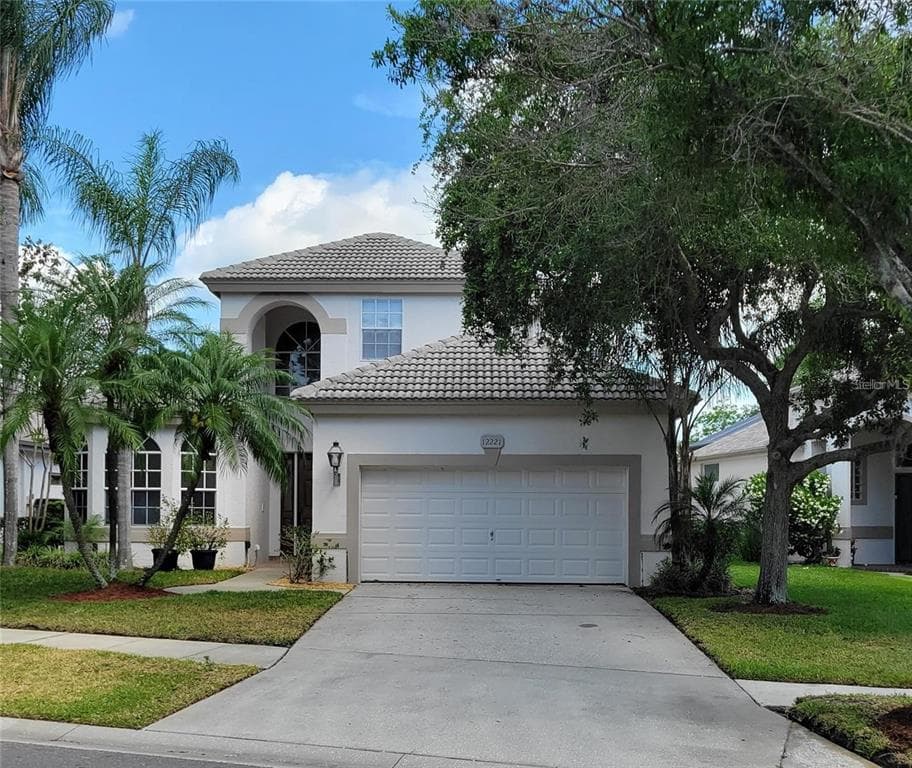 12221  GLENCLIFF CIR TAMPA, FL 33626