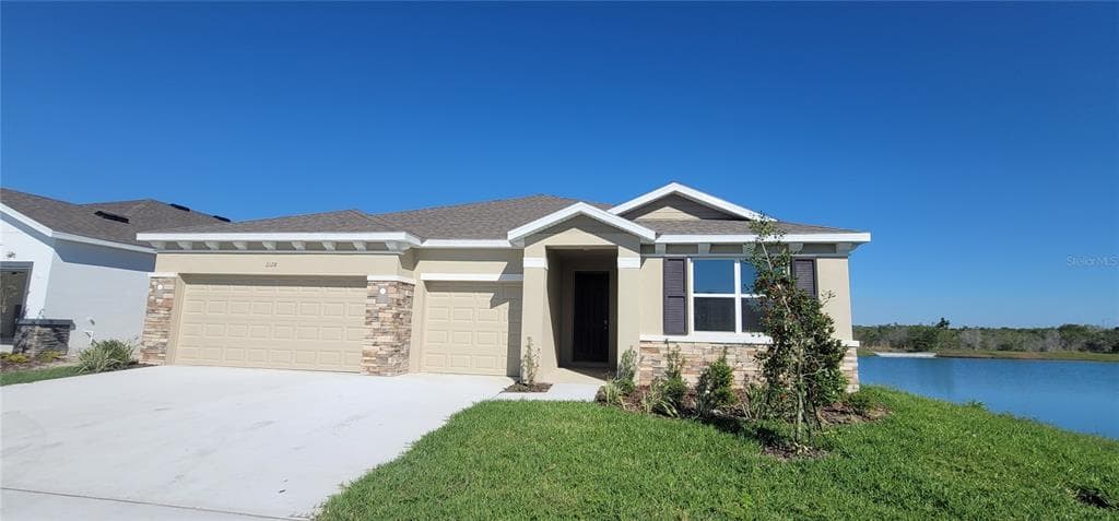 2128 WARREN ACRES BOULEVARD WESLEY CHAPEL, FL 33543