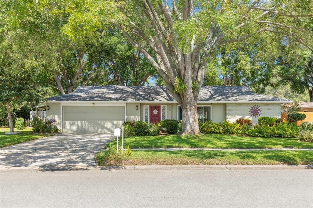 908 ANCHORAGE LANE PALM HARBOR, FL 34685