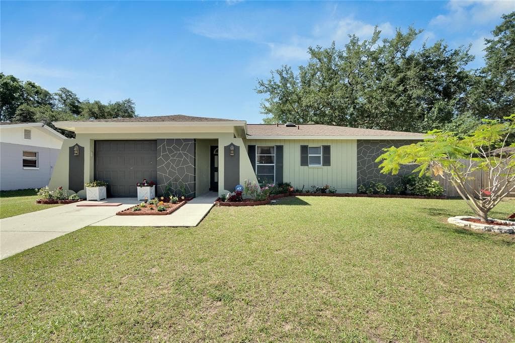 712 INNERGARY PL VALRICO, FL 33594