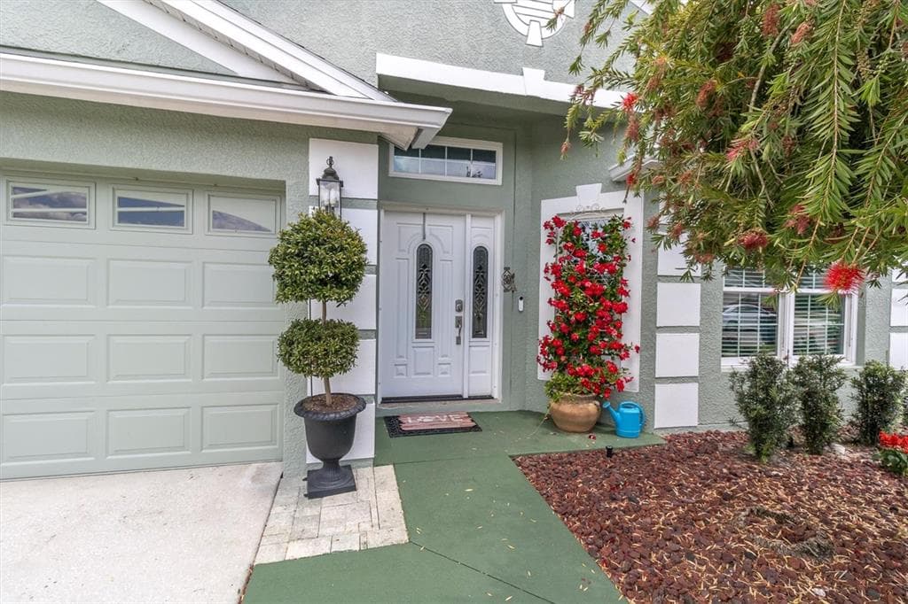 7714 OUTERBRIDGE STREET WESLEY CHAPEL, FL 33545