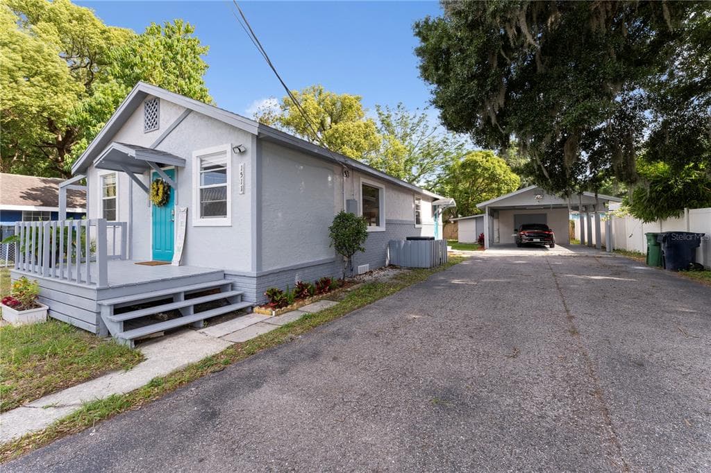 1511 E DIANA STREET TAMPA, FL 33610