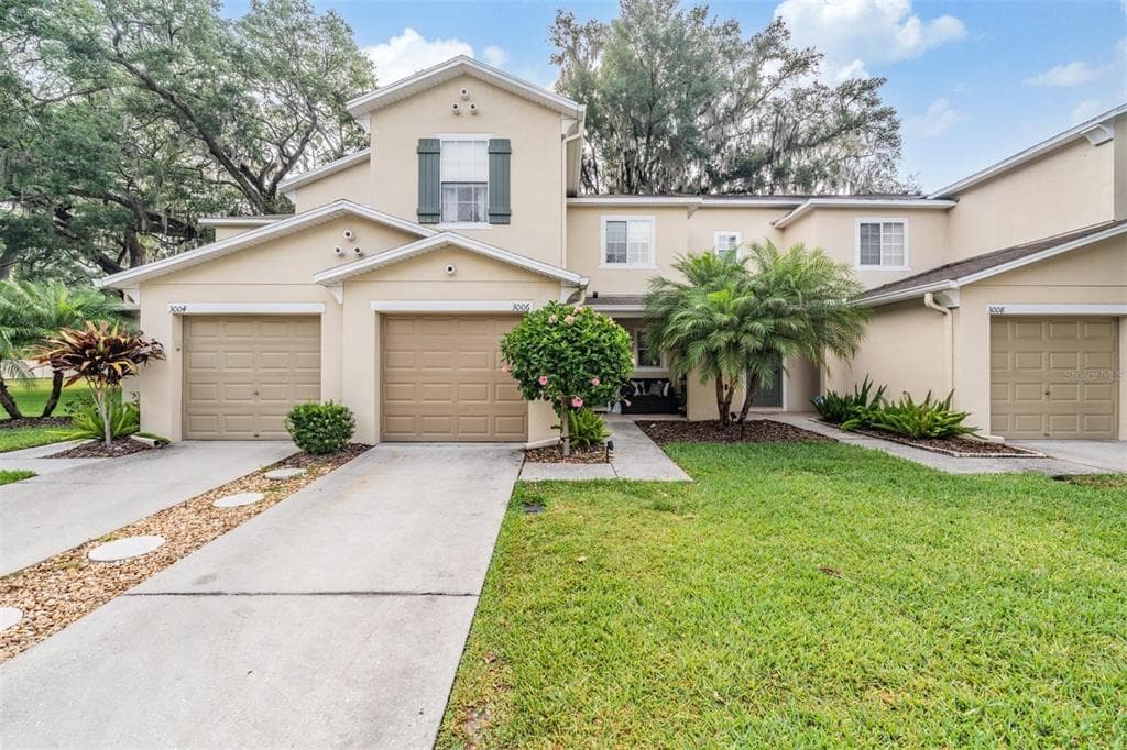 3006 ROYAL TUSCAN LANE VALRICO, FL 33594