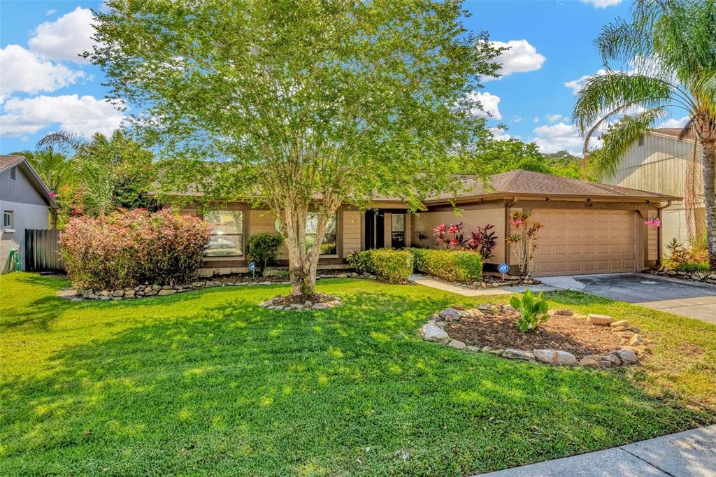538 OAK CREEK DRIVE BRANDON, FL 33511