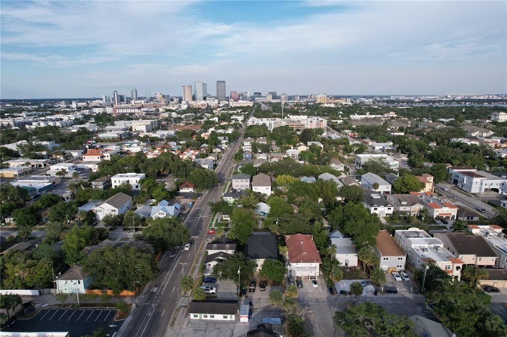 203 S WESTLAND AVENUE UNIT 2 TAMPA, FL 33606