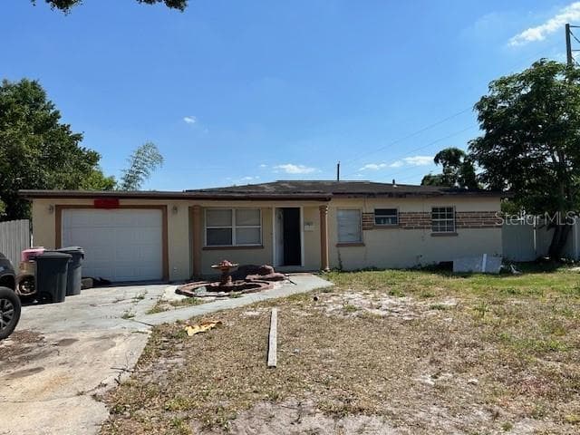 2615 SUNSHINE DRIVE S LAKELAND, FL 33801