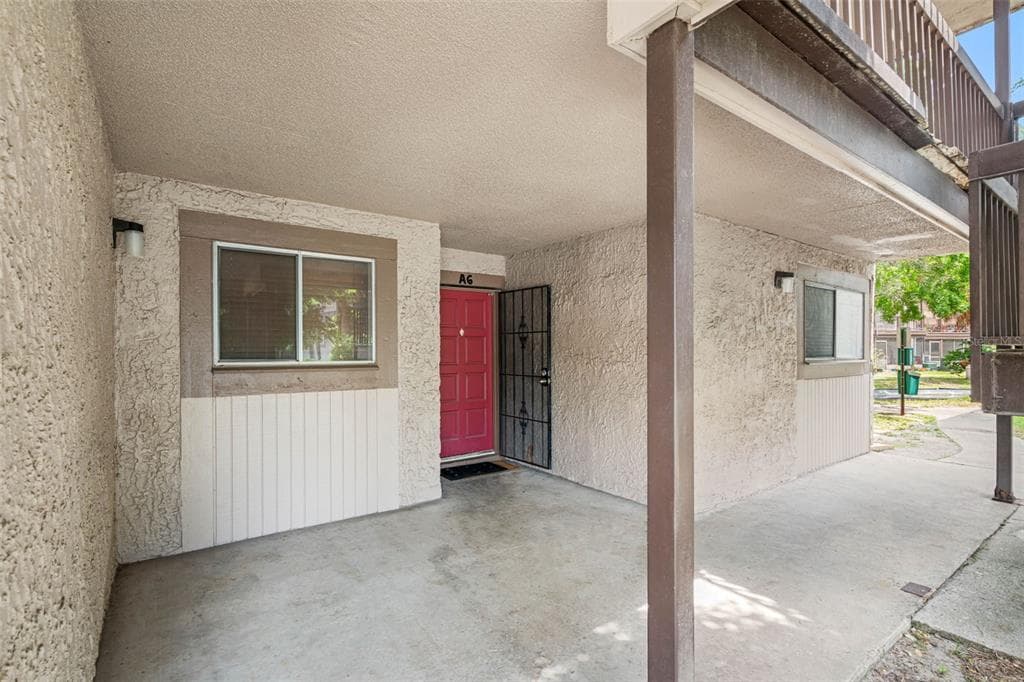 6310 NEWTOWN CIRCLE CIRCLE Unit 10A6