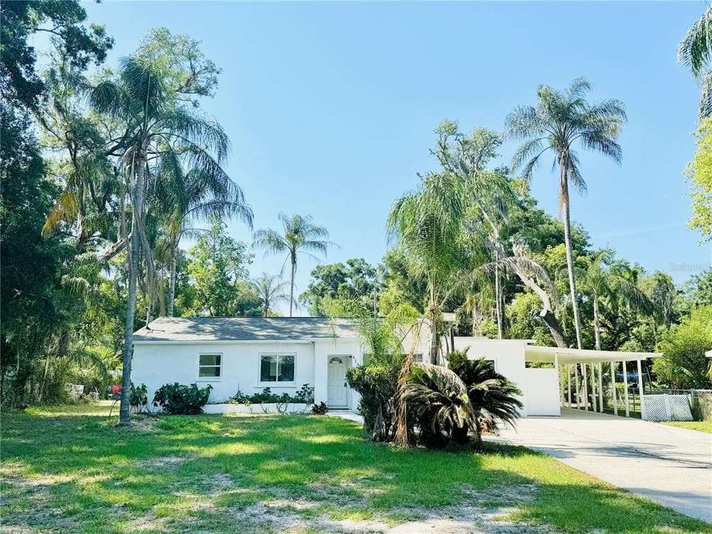 413 E CLAY AVENUE BRANDON, FL 33510