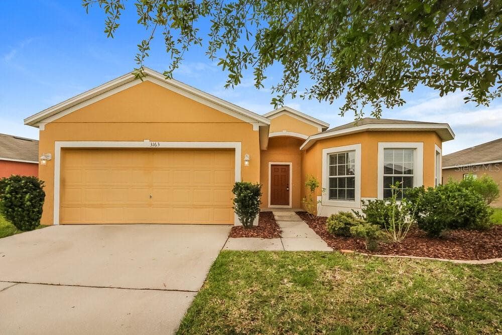 3163 QUEEN ALEXANDRIA DRIVE KISSIMMEE, FL 34744