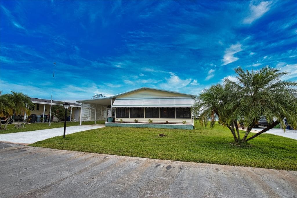 914 IGLESIA DRIVE NORTH PORT, FL 34287