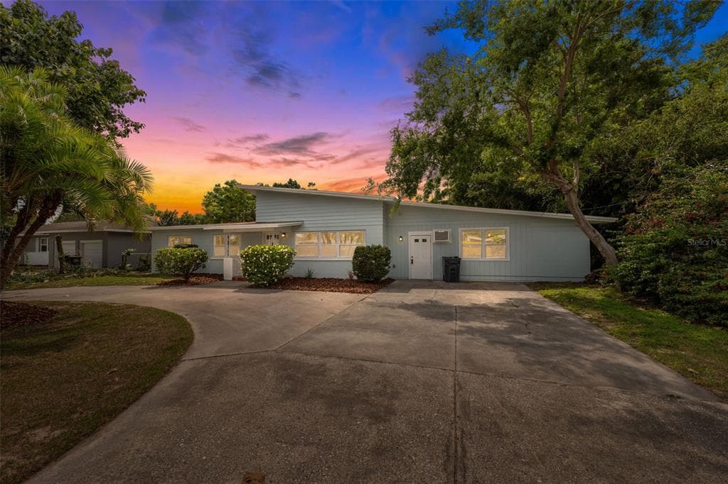 1909 9TH STREET SE WINTER HAVEN, FL 33880