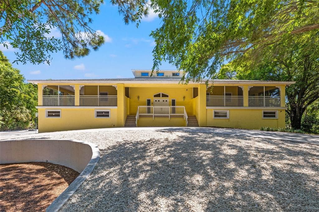 9660 90TH AVENUE SEMINOLE, FL 33777