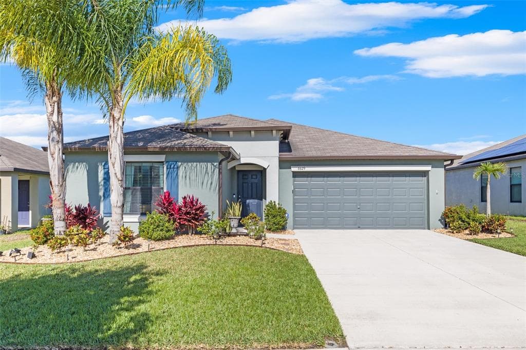 6629 WAGON TRAIL STREET ZEPHYRHILLS, FL 33541