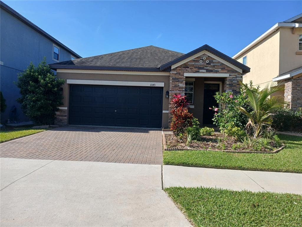 10143 NEWMINSTER LOOP RUSKIN, FL 33573