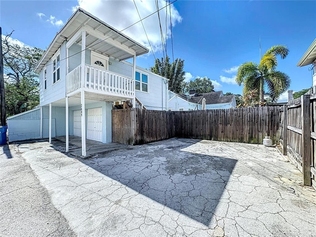 2649 DARTMOUTH AVENUE N UNIT 1/2 ST PETERSBURG, FL 33713