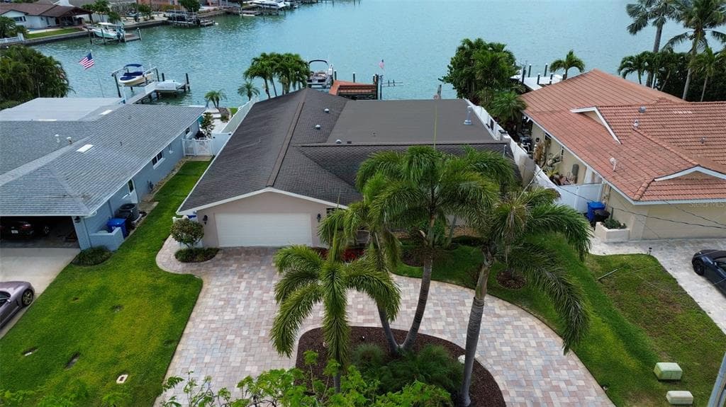 1088 79TH STREET S ST PETERSBURG, FL 33707