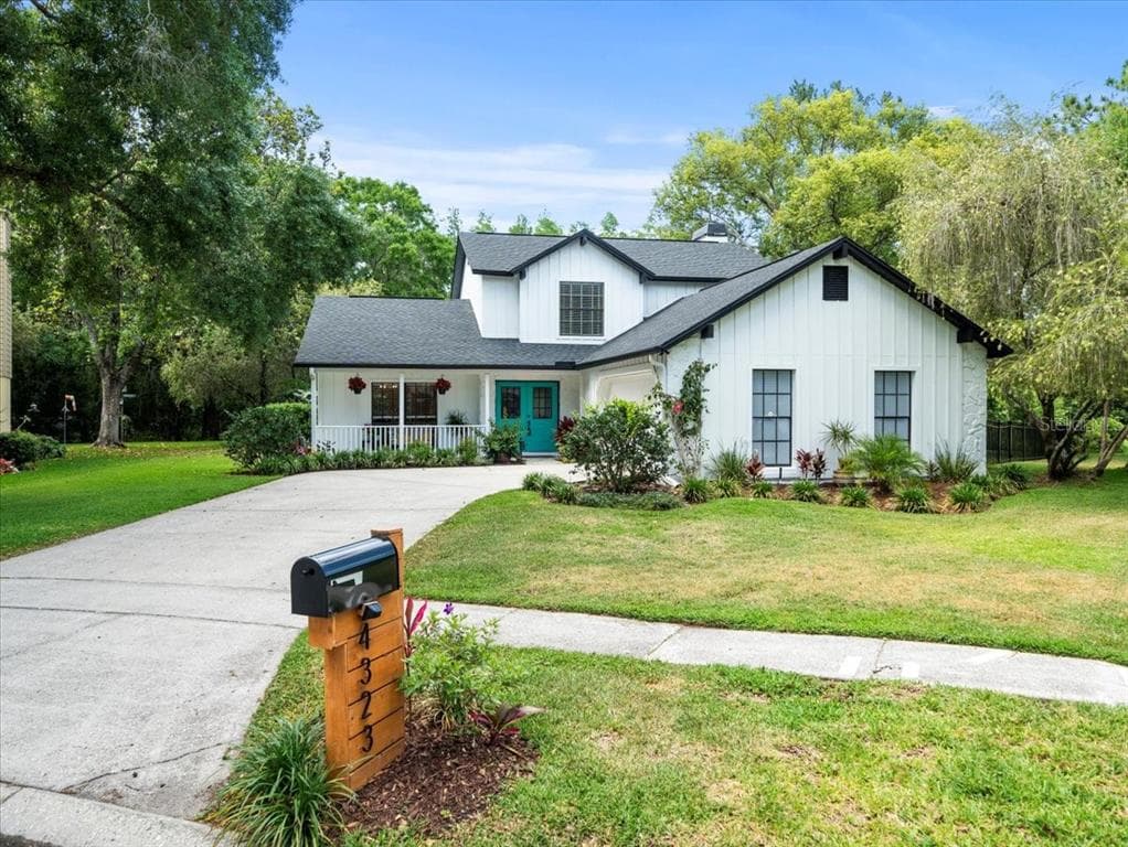 4323 HONEY VISTA CIRCLE TAMPA, FL 33624
