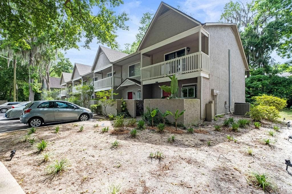 4411 SW 34TH STREET UNIT 1206 GAINESVILLE, FL 32608
