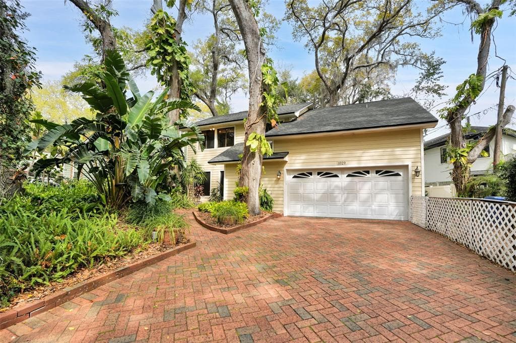 1029 43RD AVENUE N ST PETERSBURG, FL 33703