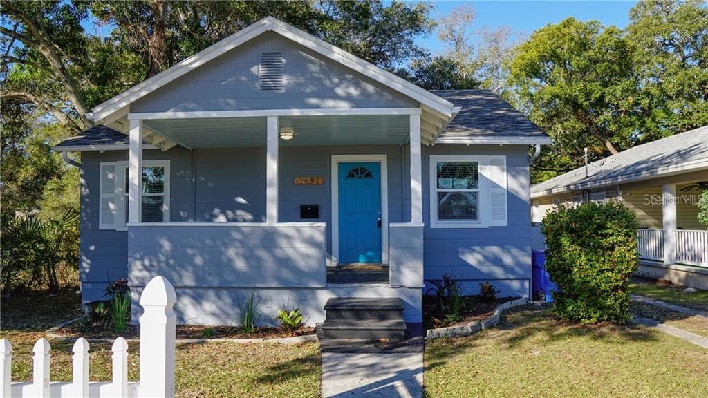 1681 12TH STREET S ST PETERSBURG, FL 33705