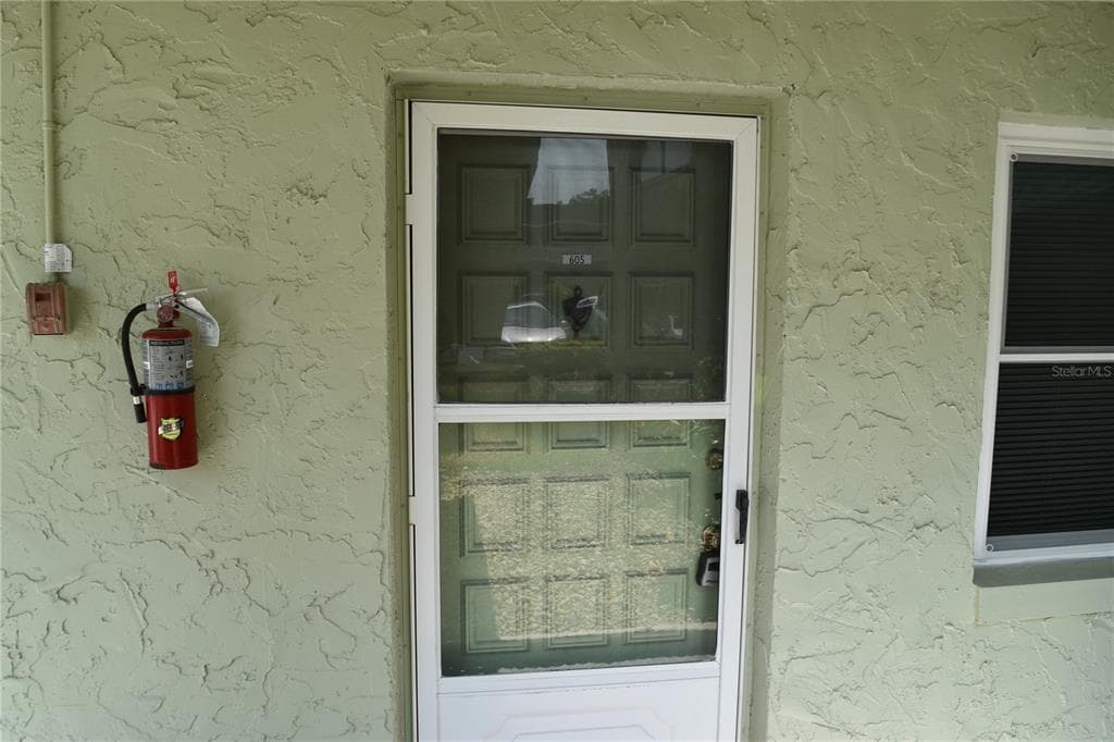 1250 S PINELLAS AVENUE UNIT 605 TARPON SPRINGS, FL 34689