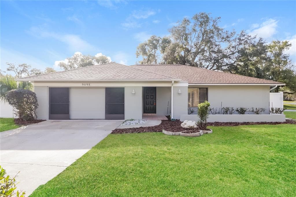 9098 BLACKSTONE STREET SPRING HILL, FL 34608