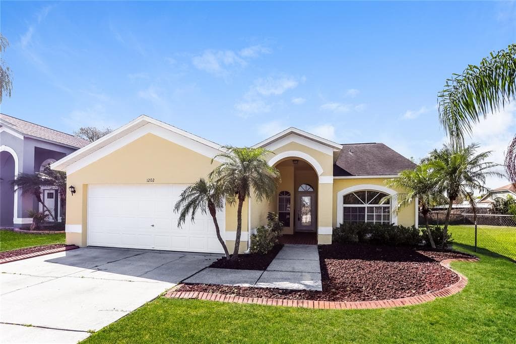 1202 FRANFORD DRIVE BRANDON, FL 33511