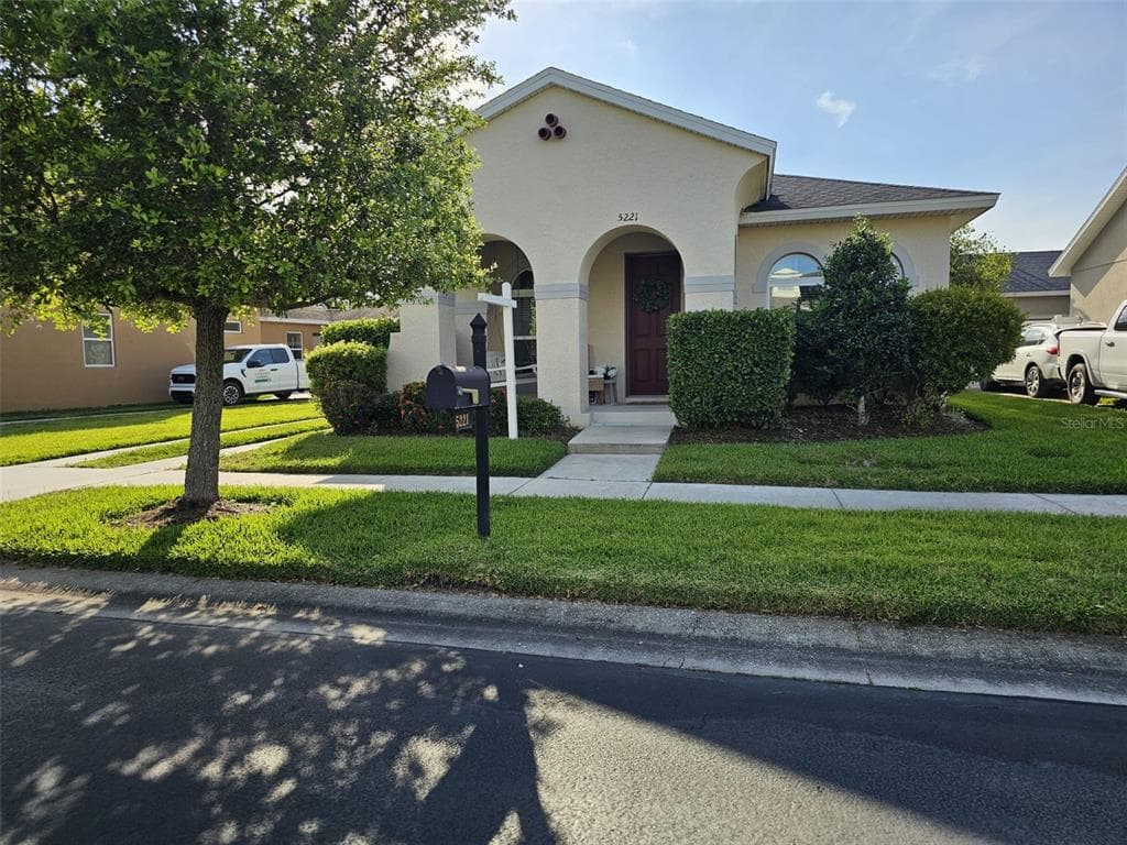 5221 SUNCATCHER DRIVE WESLEY CHAPEL, FL 33545