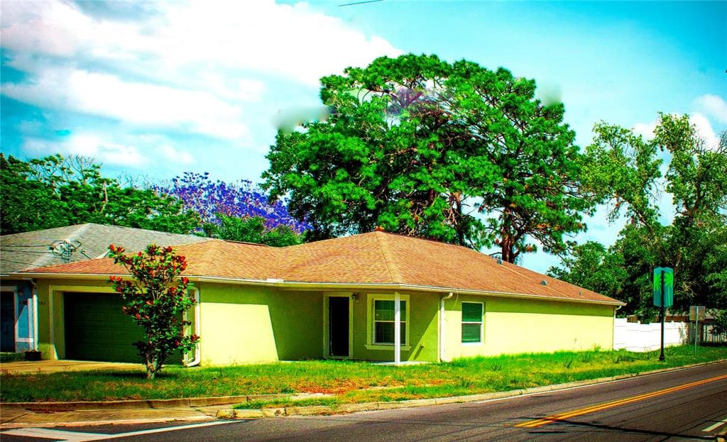 5302 SCHOOL ROAD NEW PORT RICHEY, FL 34652