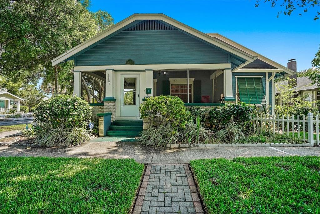 2300 4TH AVENUE N ST PETERSBURG, FL 33713
