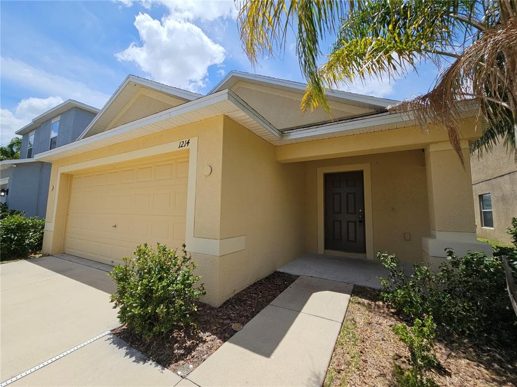 1214 TRAILWATER STREET RUSKIN, FL 33570