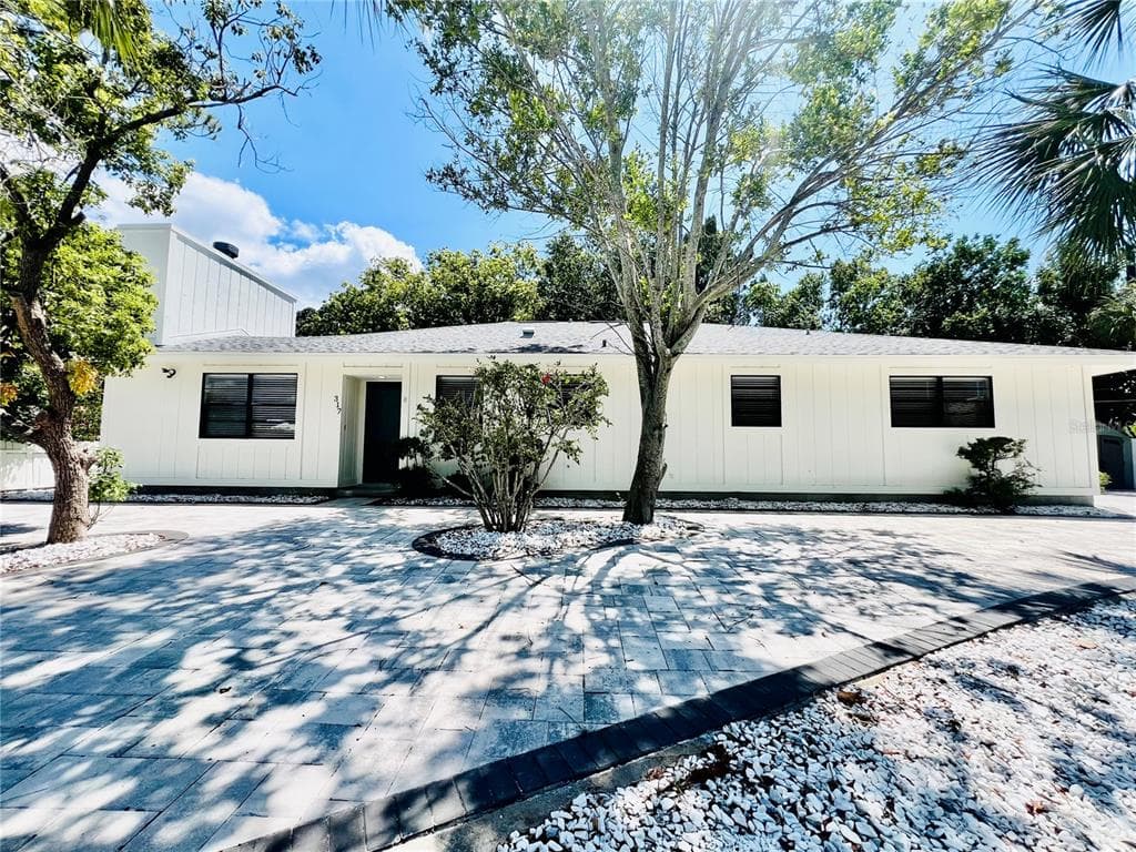 317 PLEASANT STREET CLEARWATER, FL 33755