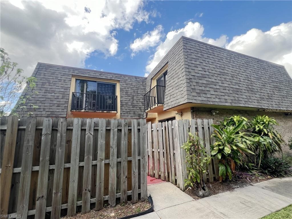 5608 MALT DRIVE UNIT 1 FORT MYERS, FL 33907