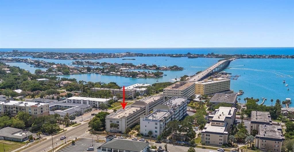 131 BLUFF VIEW DRIVE UNIT 210 BELLEAIR BLUFFS, FL 33770