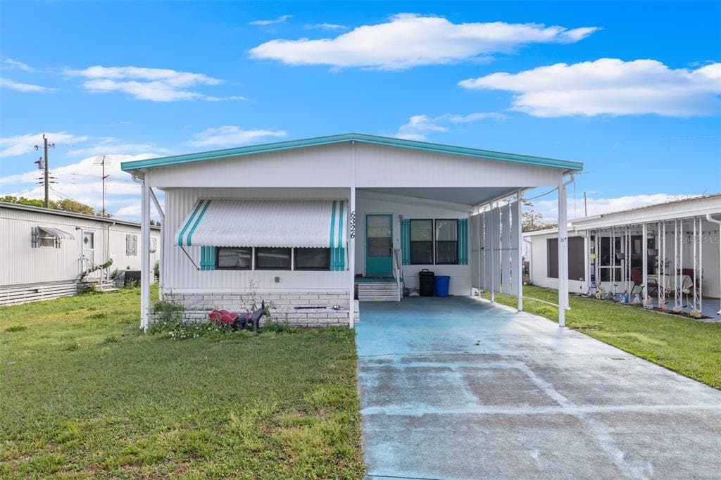 6326 MIDLAND STREET ZEPHYRHILLS, FL 33542