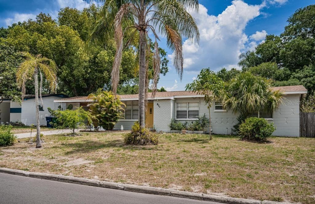 8711 N 34TH STREET TAMPA, FL 33604
