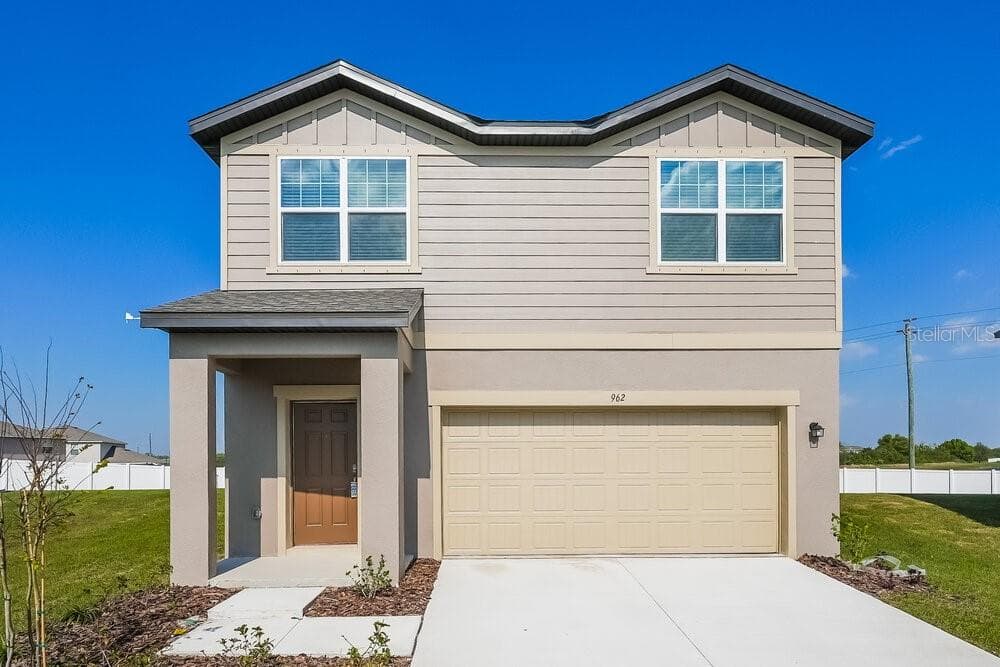962 KELLY FERN LOOP RUSKIN, FL 33570