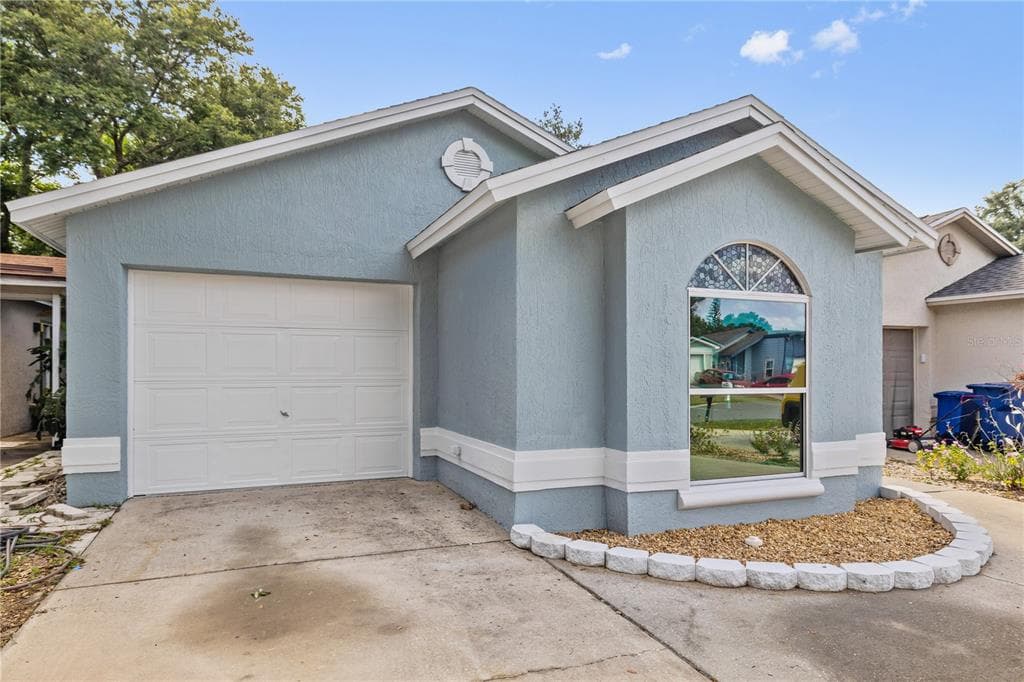 4412 VENICE DRIVE LAND O LAKES, FL 34639