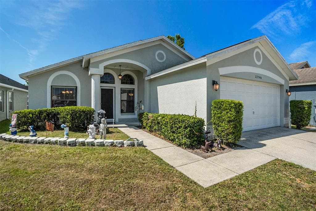 22740 SILLS LOOP LAND O LAKES, FL 34639