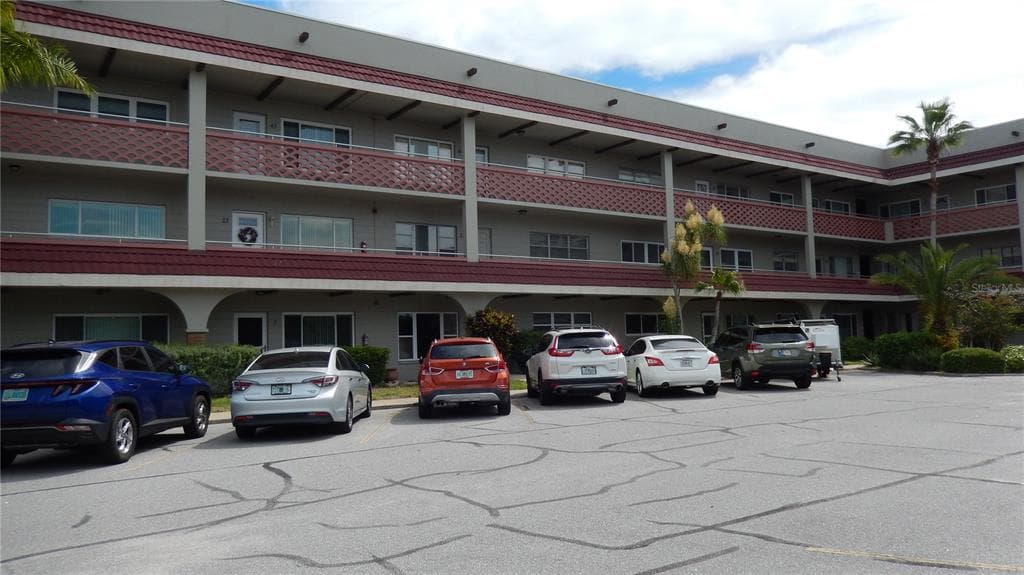 2073 DENMARK STREET UNIT 5 CLEARWATER, FL 33763