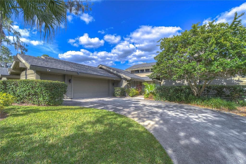 29937 BAYWOOD LANE WESLEY CHAPEL, FL 33543