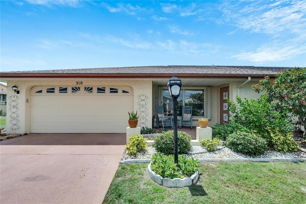 310 FAIRCROSS CIRCLE SUN CITY CENTER, FL 33573