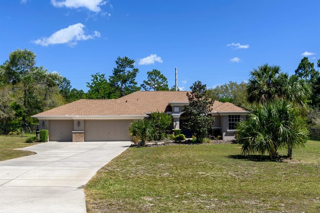 8476 MADRID ROAD WEEKI WACHEE, FL 34613