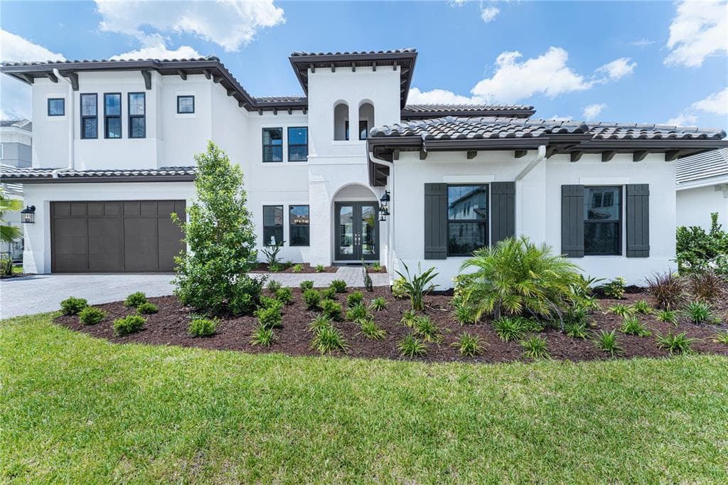 2621 YACHT PLACE WESLEY CHAPEL, FL 33543