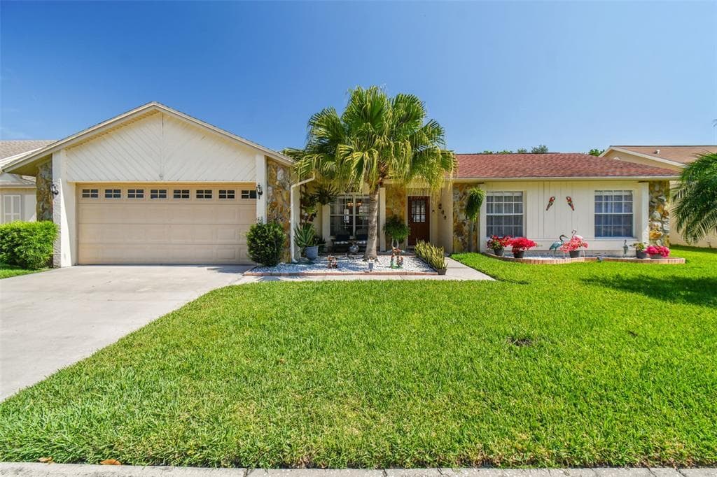 9724 CYPRESS POND AVENUE TAMPA, FL 33647