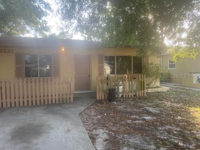 5541 LOWN STREET N UNIT South ST PETERSBURG, FL 33714