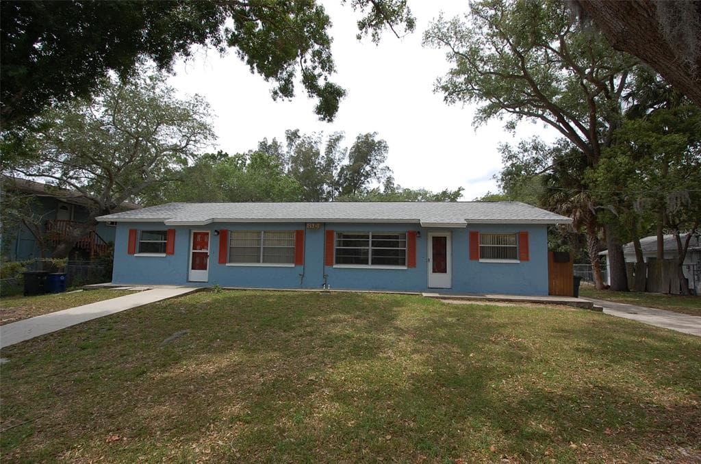 814 CAROLINA AVENUE UNIT A TARPON SPRINGS, FL 34689